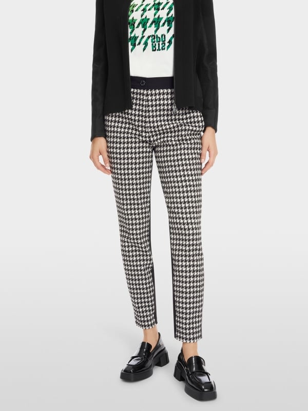 Marc Cain Modell SLIVEN Mit Chickcheck-Dessin