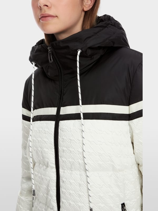 Marc Cain Outdoor-Jacke Mit Hahnentritt-Relief