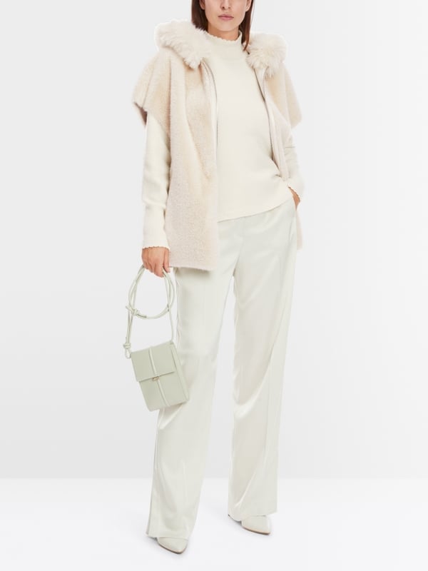 Marc Cain Oversized Kapuzenweste aus Fun Fur