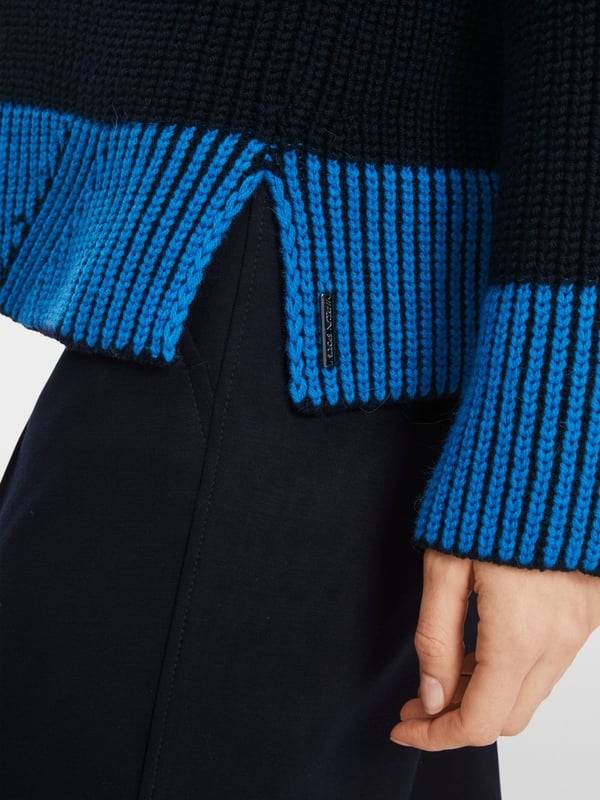 Marc Cain Oversized Sweater Knitted In Germany