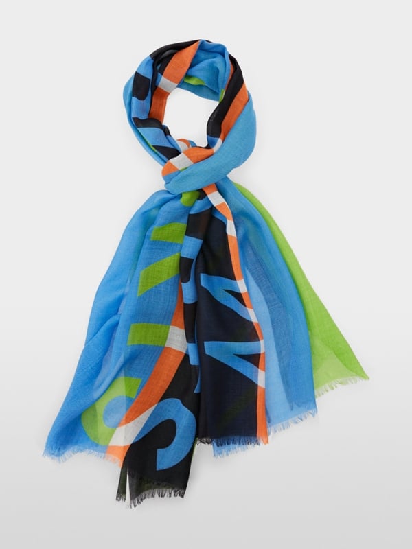 Marc Cain Schal mit Marc Cain Schriftzug