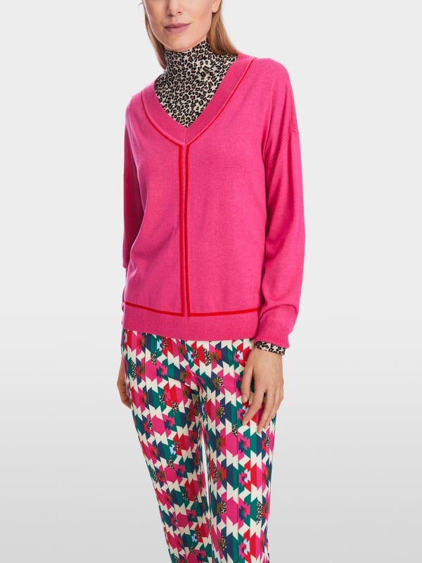 Marc Cain Sweater Mit V-Neck - "Rethink Together"