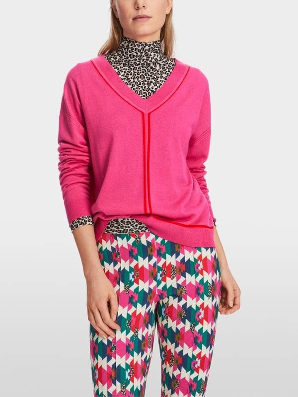 Marc Cain Sweater Mit V-Neck - "Rethink Together"