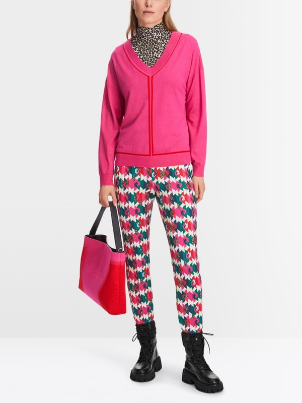 Marc Cain Sweater mit V-Neck - "Rethink Together"