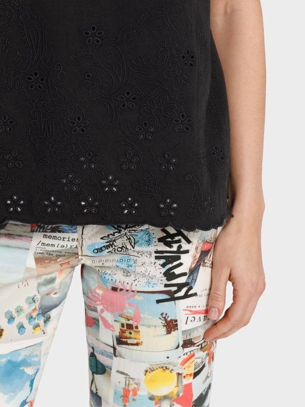 Marc Cain T-Shirt Mit Lochstickerei