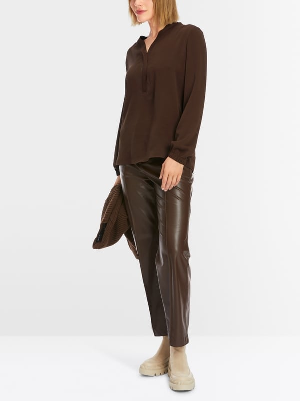 Marc Cain V-Neck-Bluse "Rethink Together"