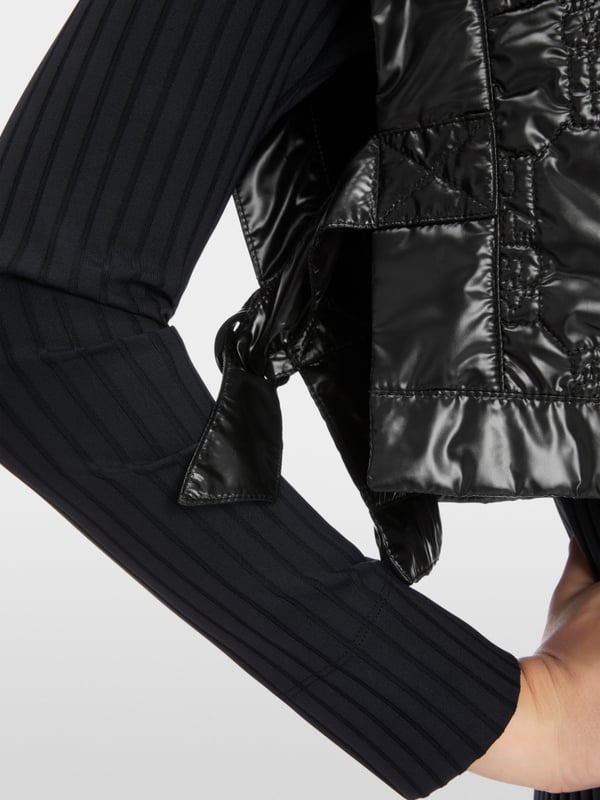 Marc Cain Wattierter Pullunder Knitted In Germany