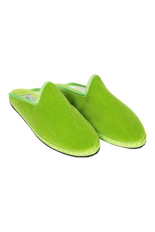 ACCESSOIRES Mules aus Samt in pistazie