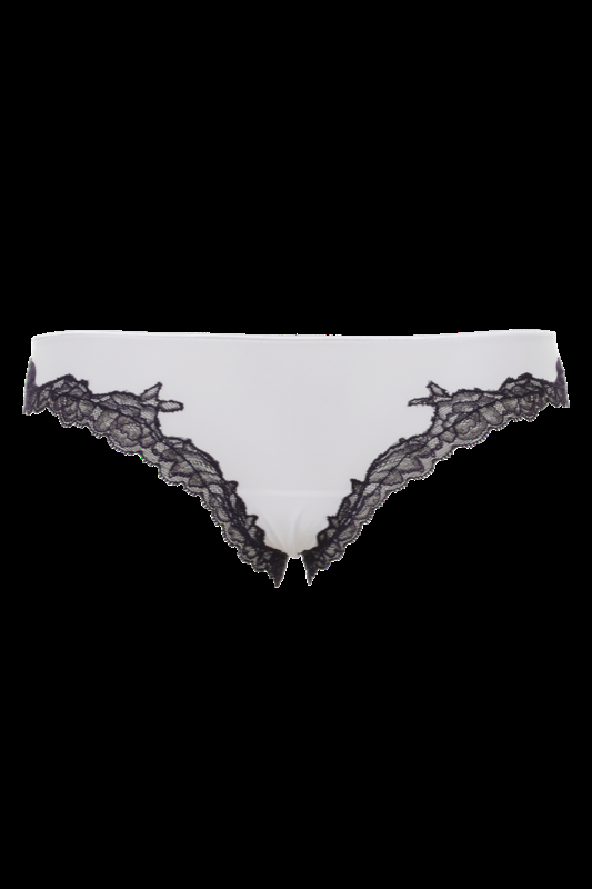 LINGERIE Bangalore String Brazilian cut in Off-Weiß mit navyfarbener Spitze