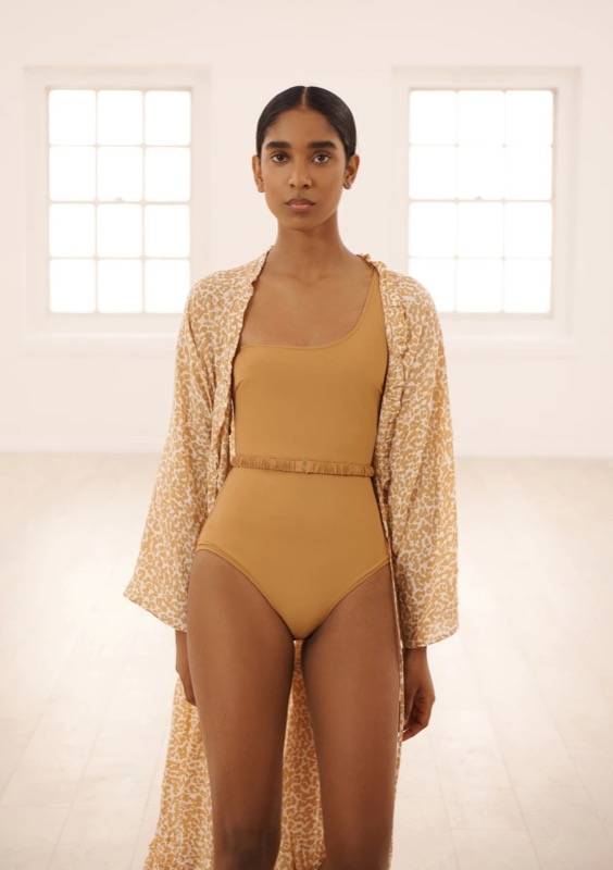 NEUHEITEN Beyond Badeanzug Sand