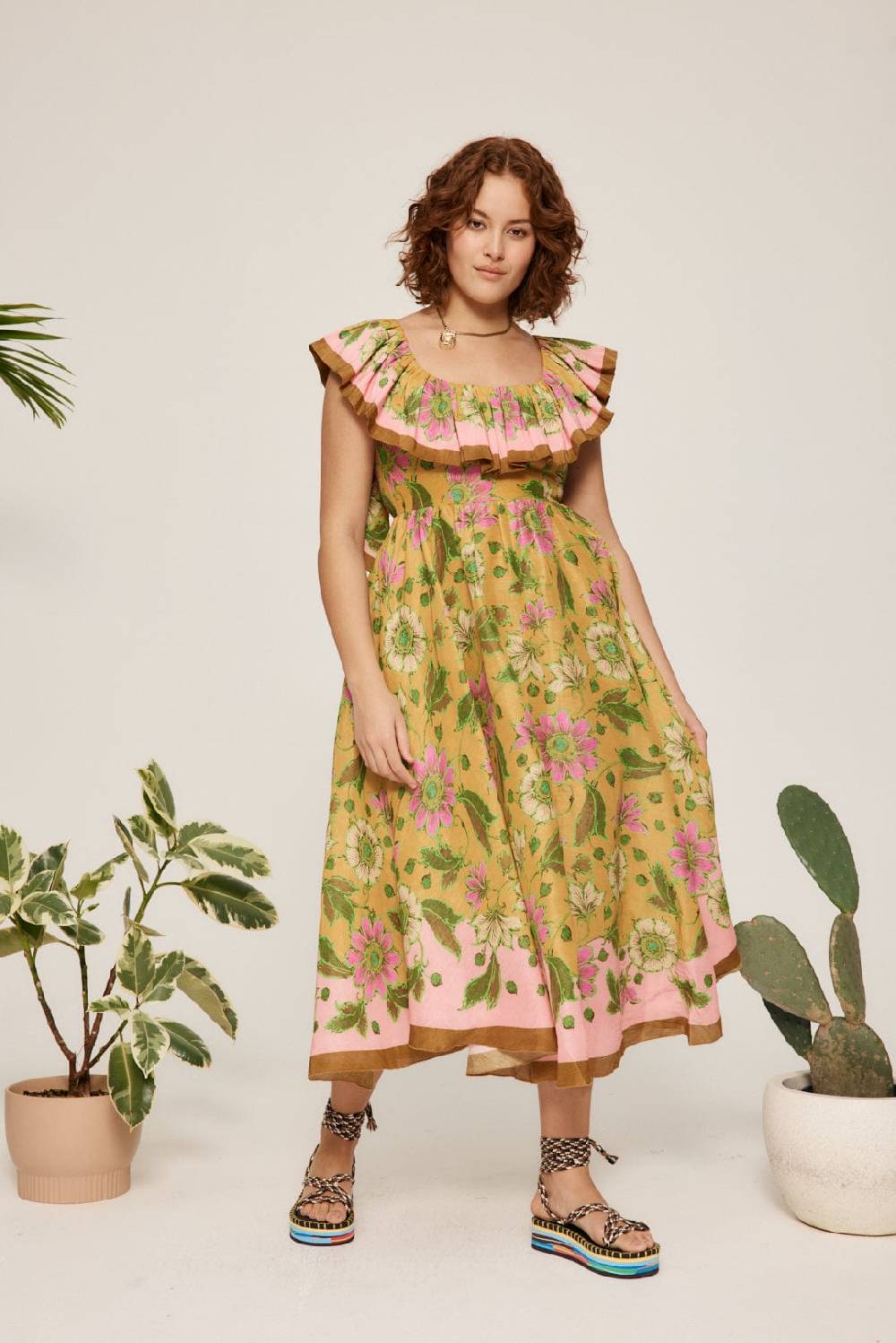 NEUHEITEN Winnie Kleid Mit Rüschen