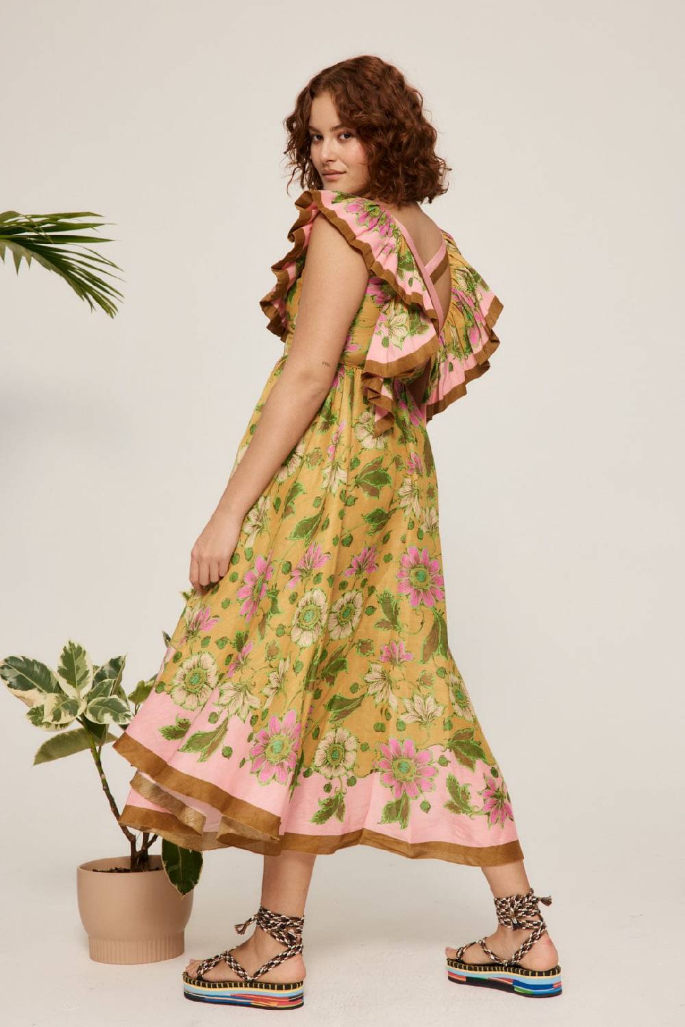 NEUHEITEN Winnie Kleid Mit Rüschen