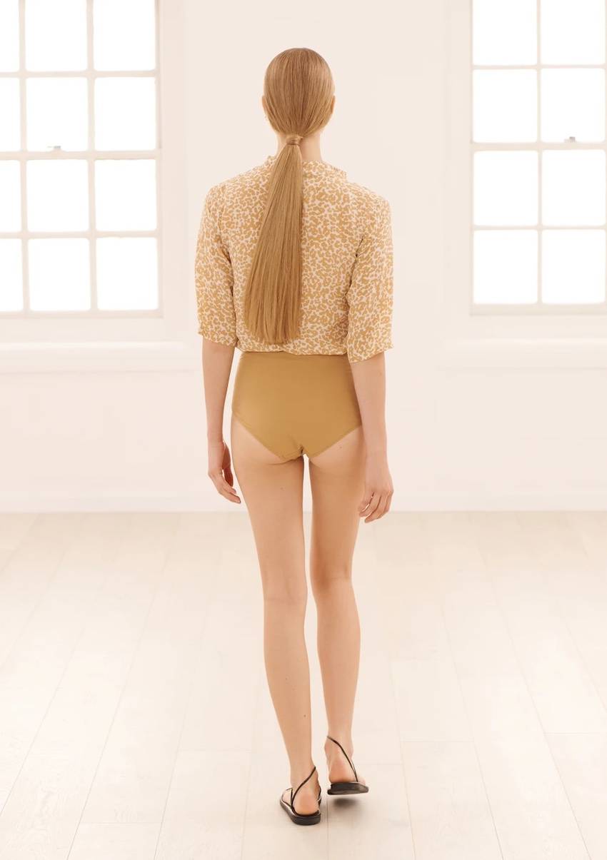 RESORTWEAR Diana Bluse Dotty Sand