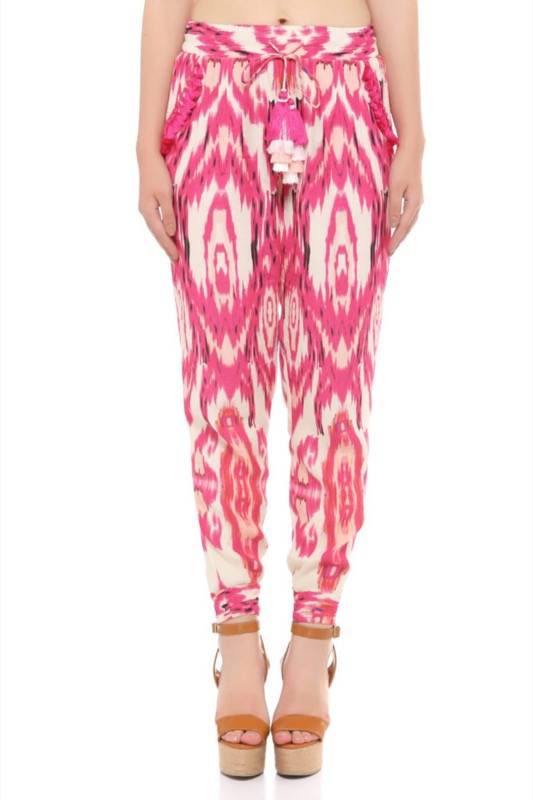 RESORTWEAR Ikat Hose In Pink Mit Quasten