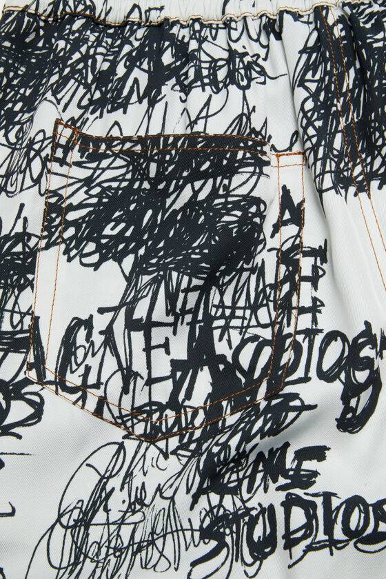 Acne Studios Bedruckte Shorts