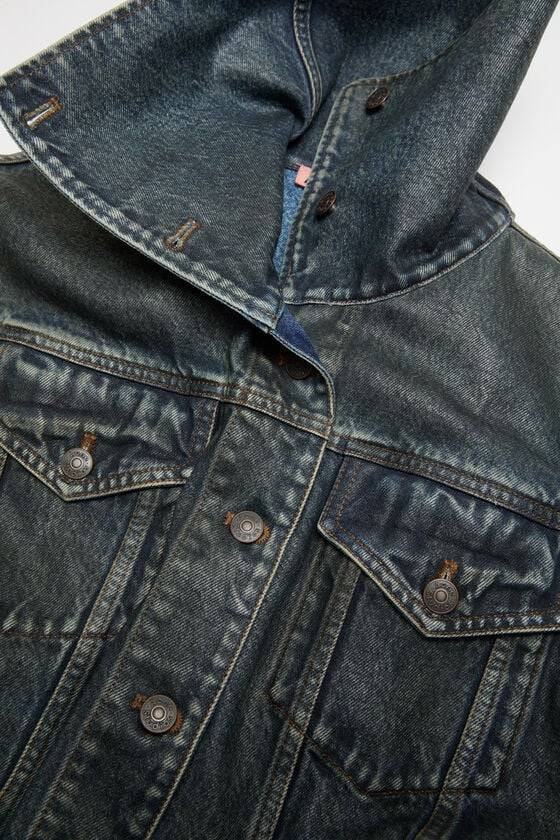 Acne Studios Beschichtete Jeansjacke Laufsteg-Show