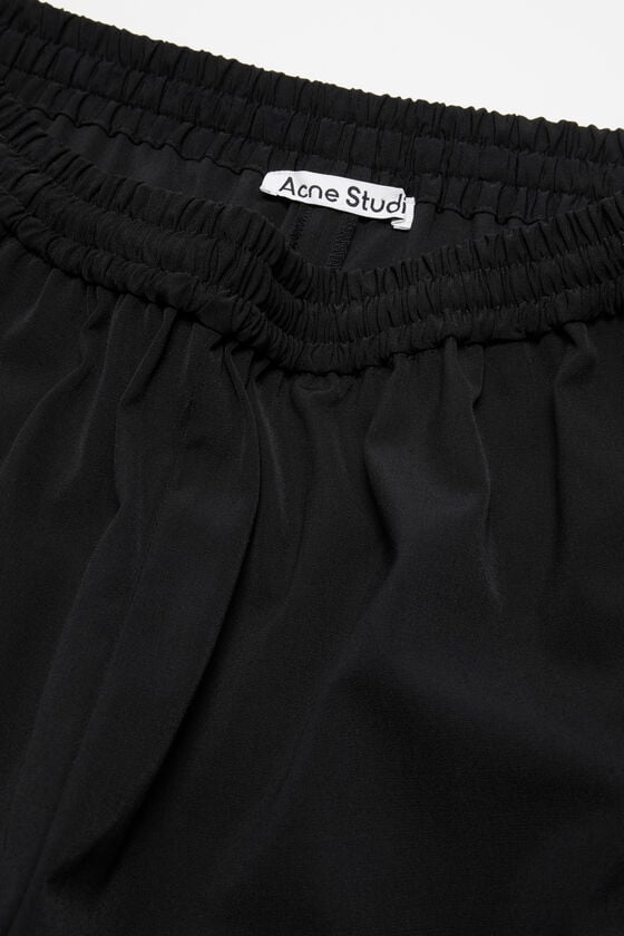 Acne Studios Figurnahe Hose