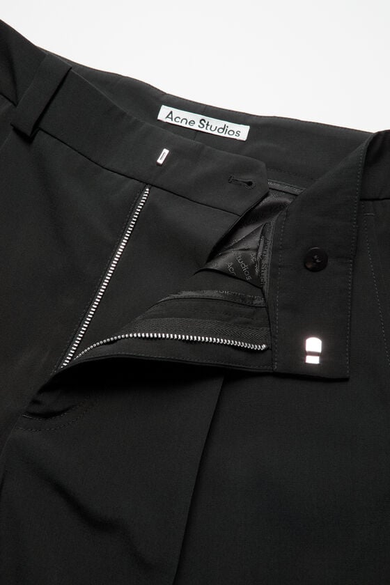 Acne Studios Figurnahe Hose