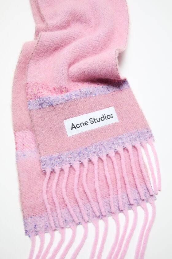 Acne Studios Fransen-Schal Mit Logo