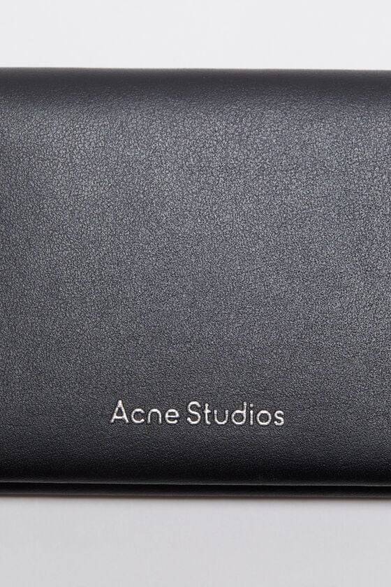 Acne Studios Gefaltete Lederbrieftasche