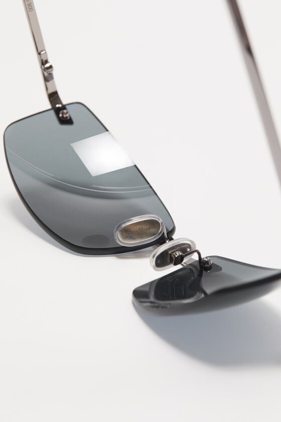 Acne Studios Getönte Sonnenbrille