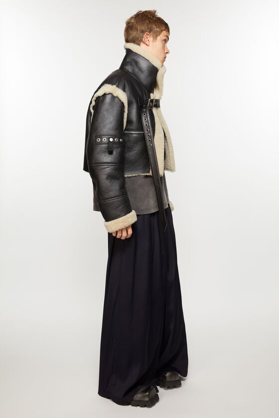Acne Studios Jacke Aus Shearling Mit Schnalle