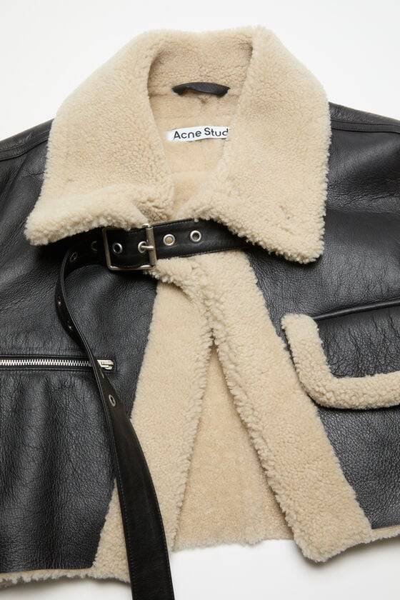 Acne Studios Jacke Aus Shearling Mit Schnalle