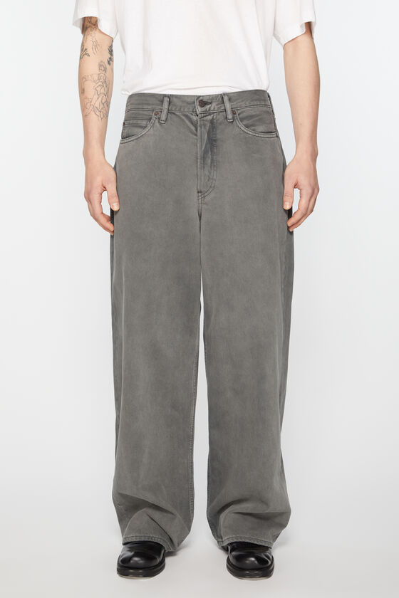 Acne Studios Jeans in lockerer Passform – 1981M