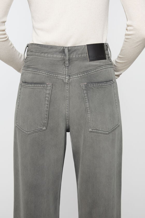Acne Studios Jeans In Lockerer Passform – 2022F