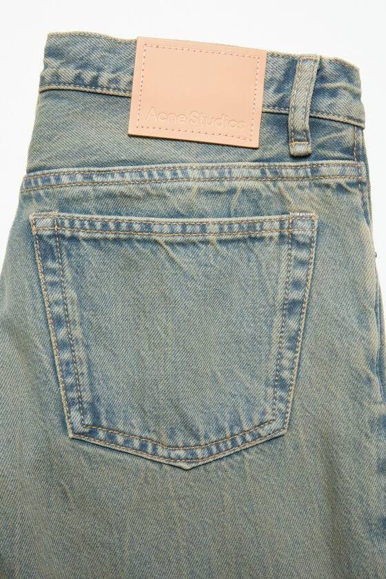 Acne Studios Jeans In Schmaler Passform - 2005