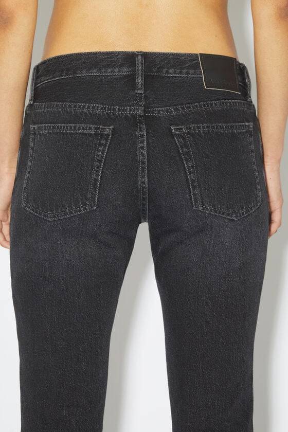 Acne Studios Jeans In Schmaler Passform - 2005