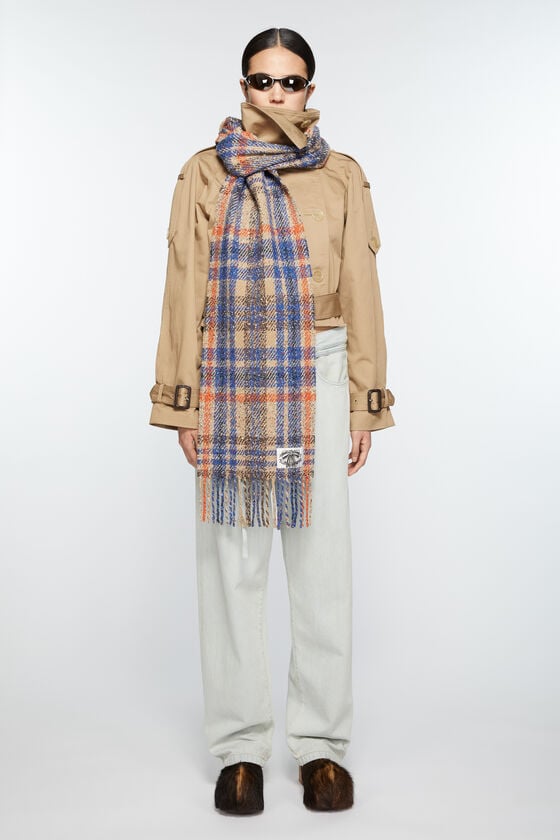 Acne Studios Karierter Fransenschal