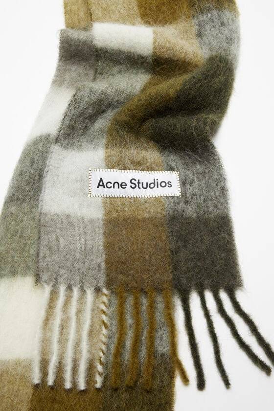 Acne Studios Karierter Schal Aus Mohair