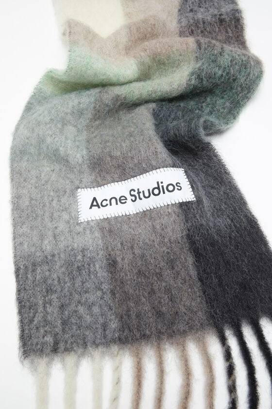 Acne Studios Karierter Schal Aus Mohair