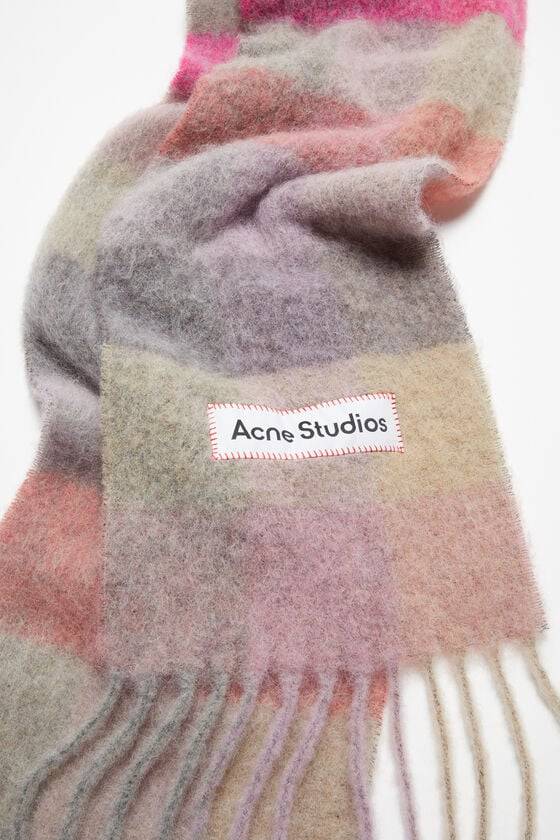 Acne Studios Karierter Schal Aus Mohair