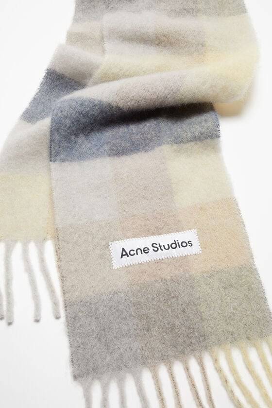 Acne Studios Karierter Schal Aus Mohair