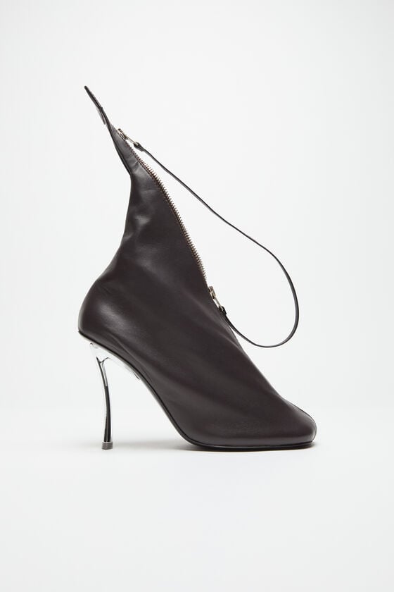 Acne Studios Leather zip heels Laufsteg-Show