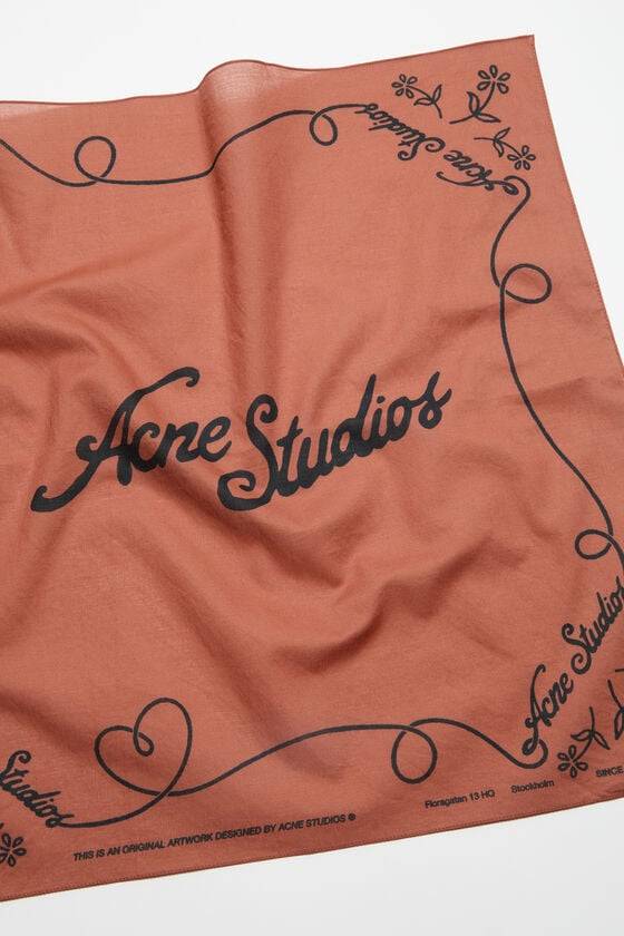 Acne Studios Leichter Schal Mit Print