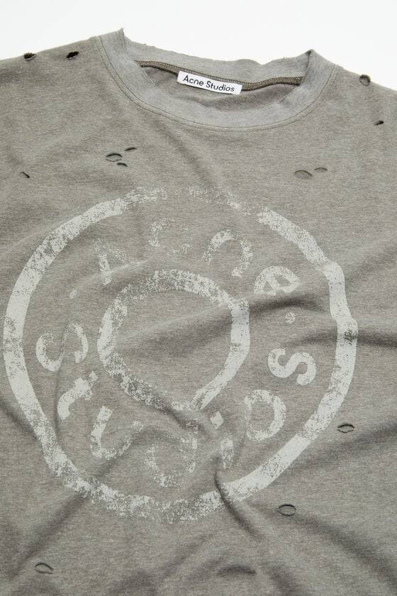 Acne Studios Logo-T-Shirt – Lockere Passform