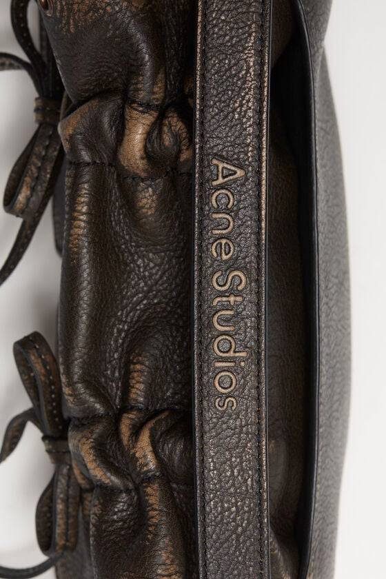 Acne Studios Mikrotasche Mit Mehreren Taschen