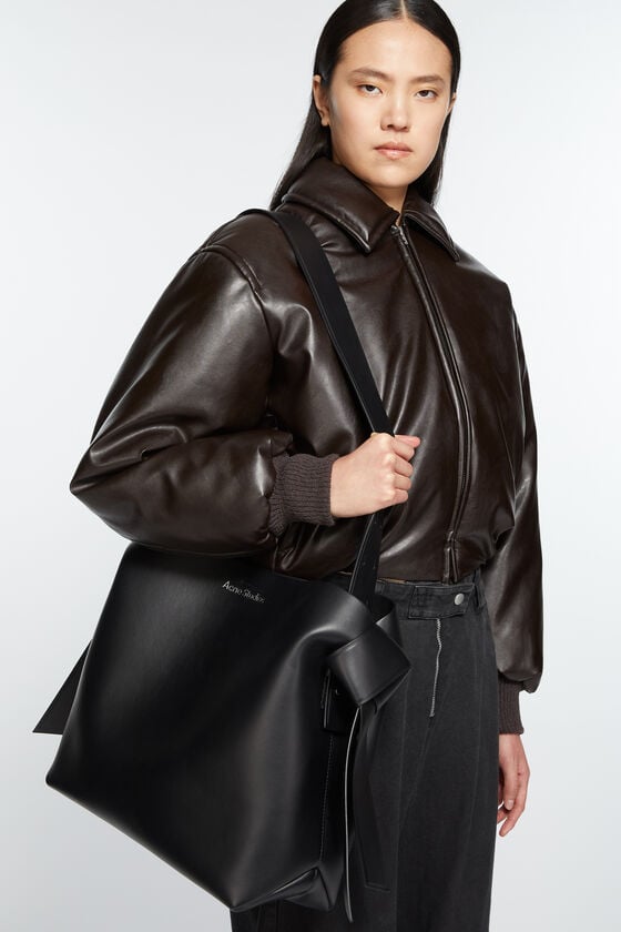 Acne Studios Musubi Midi Schultertasche