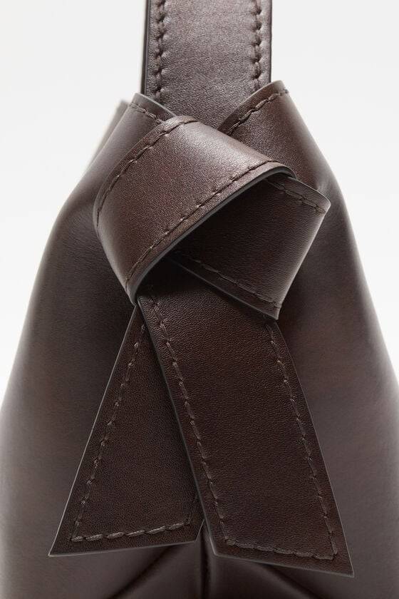 Acne Studios Musubi Mini Schultertasche