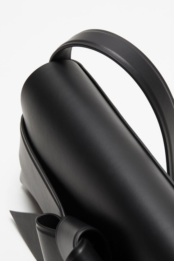 Acne Studios Musubi Schultertasche