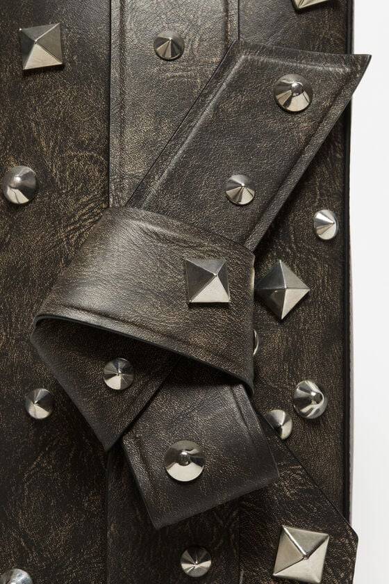 Acne Studios Musubi Schultertasche