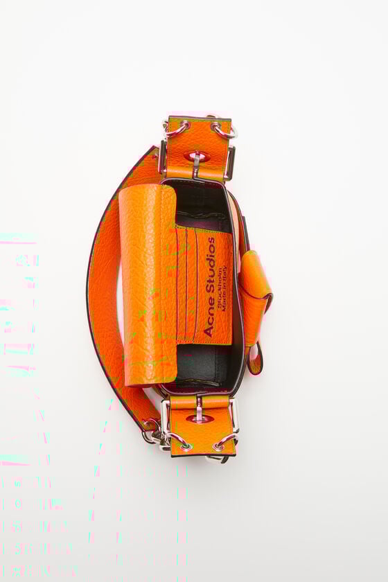 Acne Studios Musubi Schultertasche