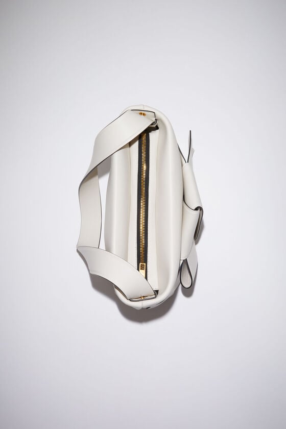 Acne Studios Musubi Schultertasche