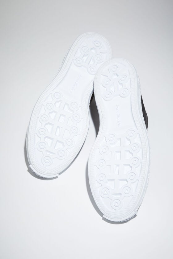 Acne Studios Niedrige Sneakers