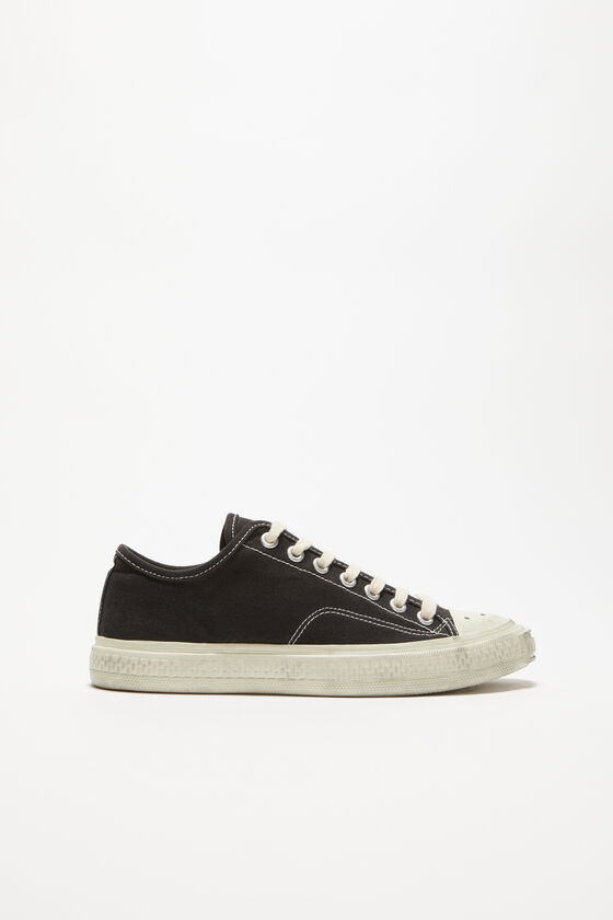 Acne Studios Niedrige Sneakers