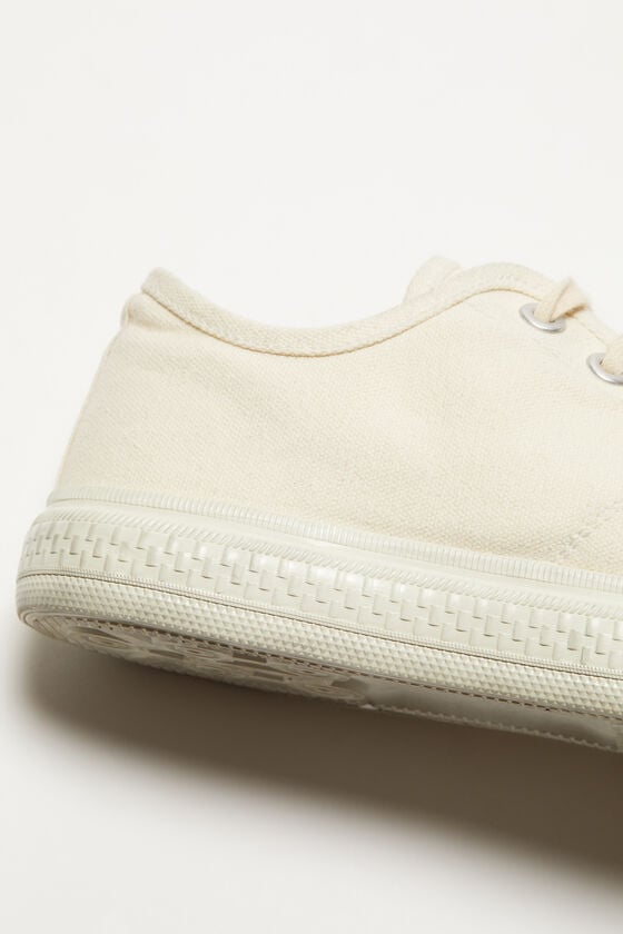 Acne Studios Niedrige Sneakers