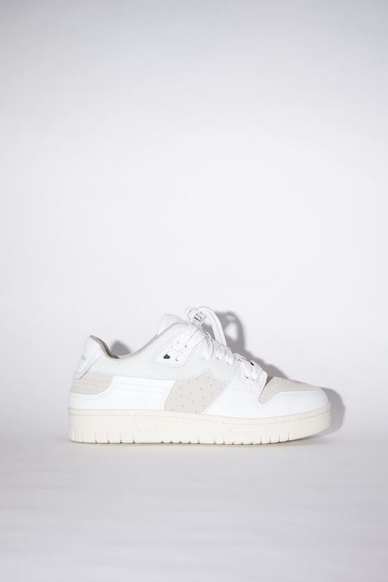 Acne Studios Niedrige Sneakers aus Leder